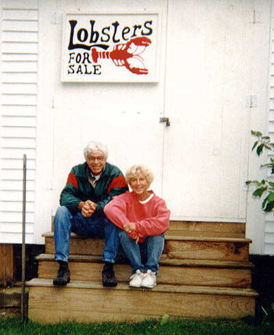 yearly cottage renters waiting for fresh lobsters at gray homestead camping