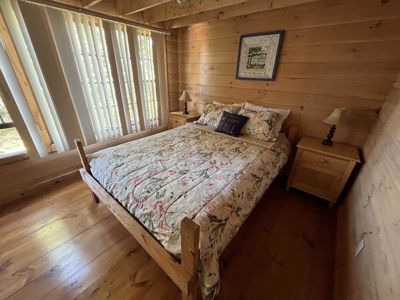 Queen bedroom inside Outer Heron Cottage